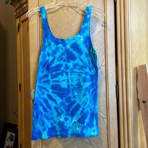 Stranded blue Tye dye tank size large